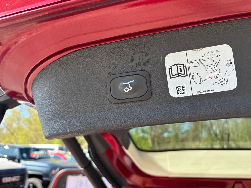 Used 2018 Red Ford Titanium image 14