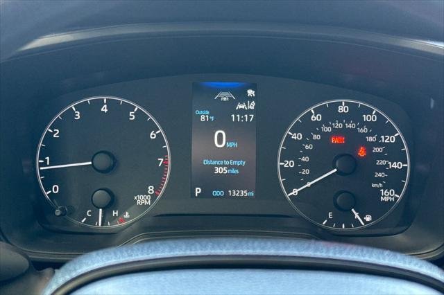 Certified Used 2025 RED MC. Toyota  image 31