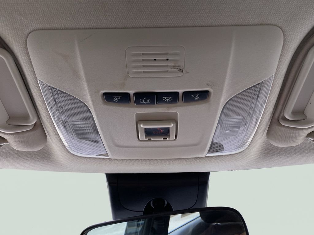 Used 2021 Celestite Toyota LE image 25