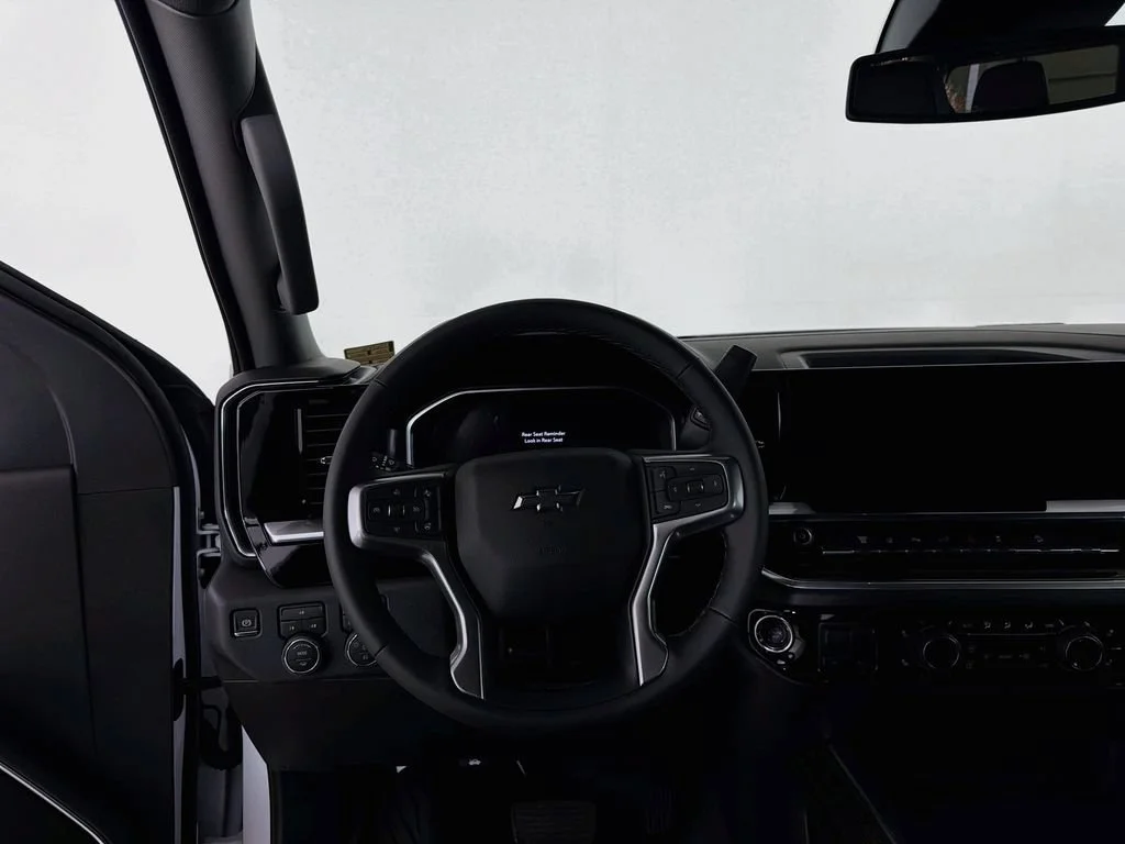 New 2026 Summit White Chevrolet LT image 18