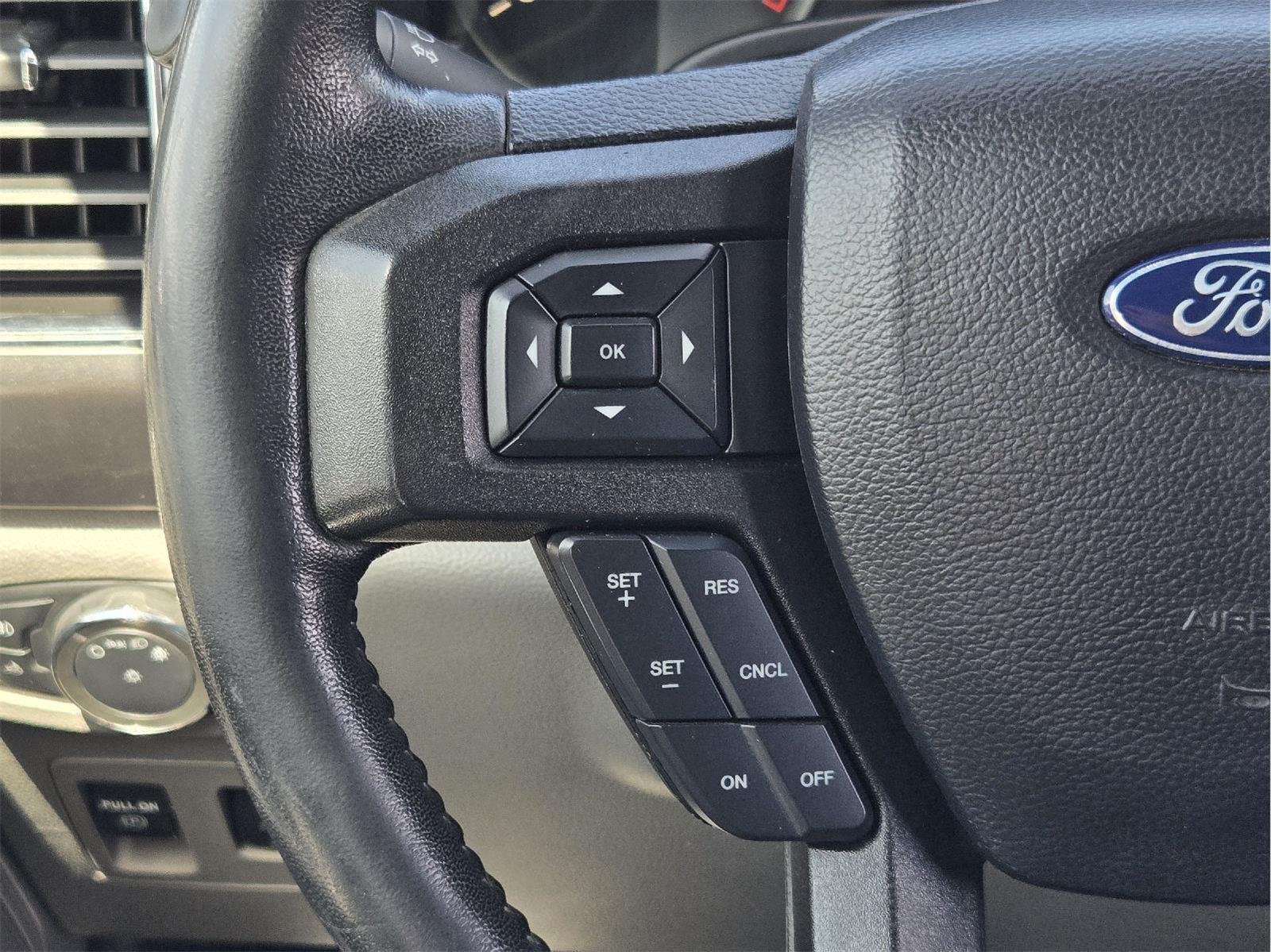 Used 2020 Iconic Silver Ford XLT image 25