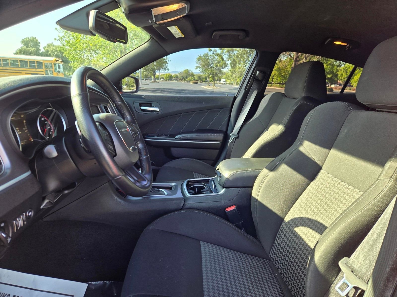 2019 Dodge Charger R/T photo 4