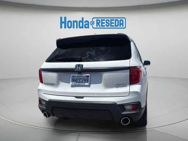 Used 2023 PLATINUM WHITE PEARL Honda EX-L image 13