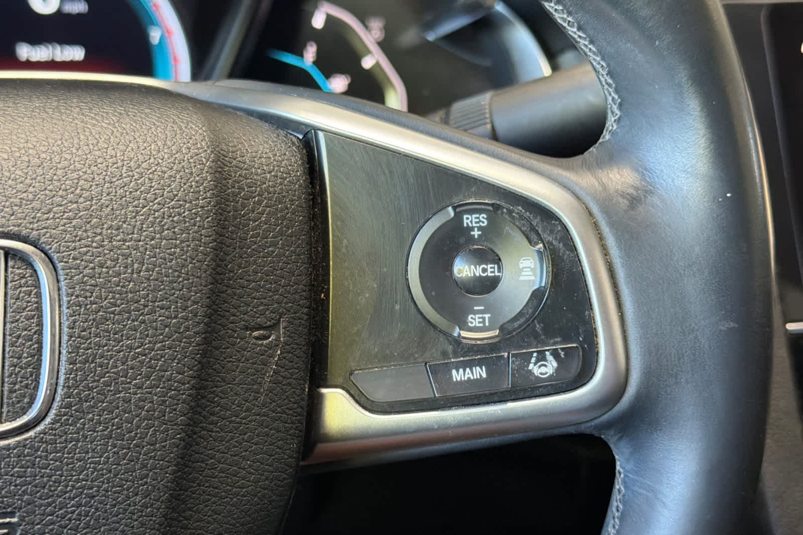Used 2017  Honda Touring image 26