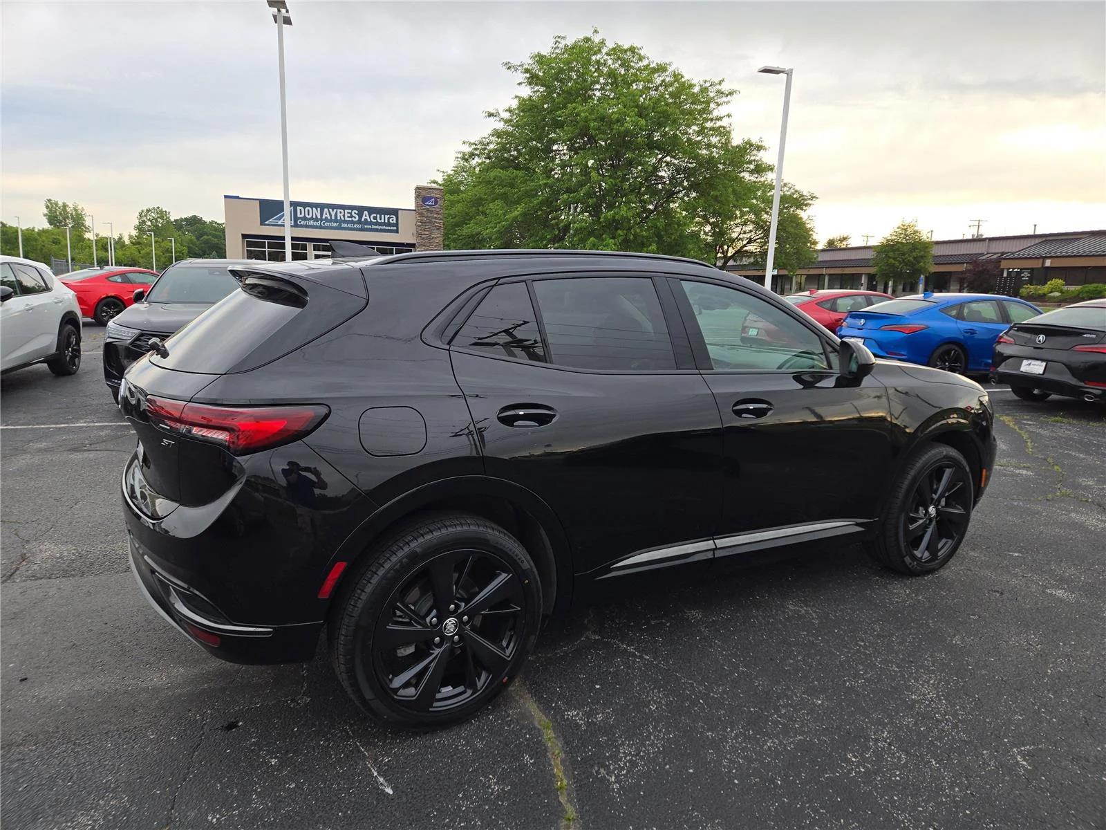 Used 2023 Ebony Twilight Metallic Buick Essence image 30