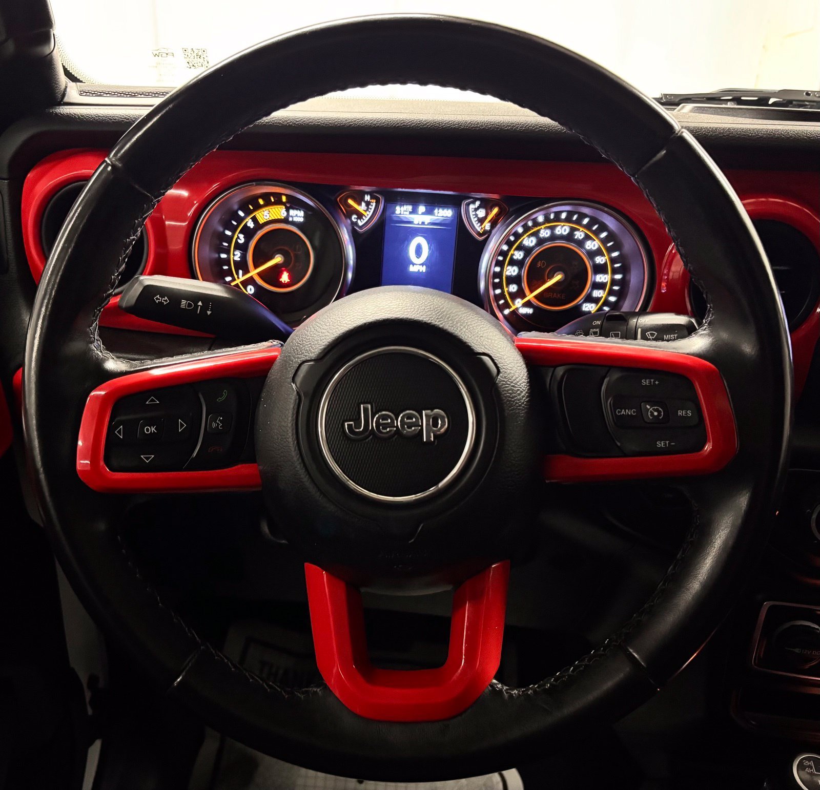 Used 2020 White Jeep Unlimited Sport S image 11