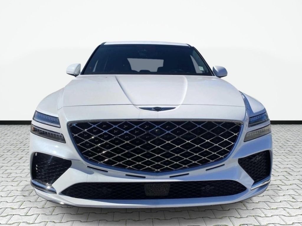 New 2026 White Genesis 3.5T image 2