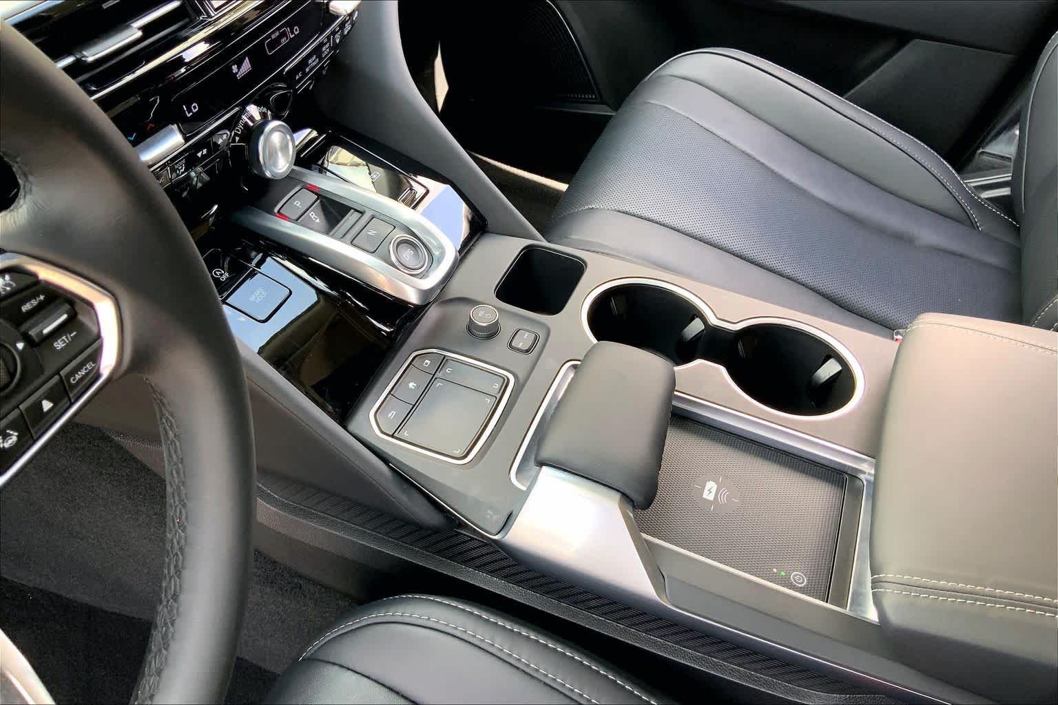 Used 2023 Phantom Violet Pearl Acura w/Technology Package image 15