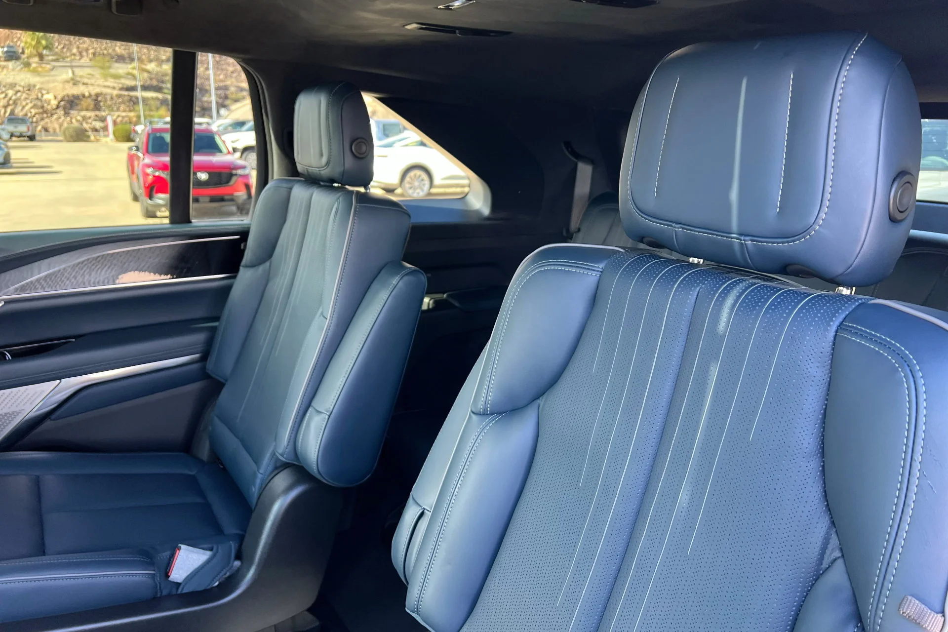 2025 Cadillac Escalade IQ Sport 2 - Photo 20