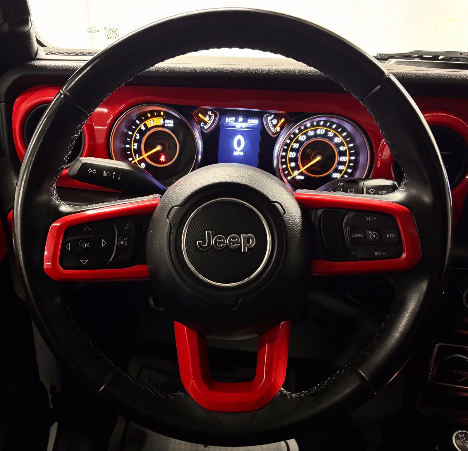 Used 2020 White Jeep Unlimited Sport S image 11