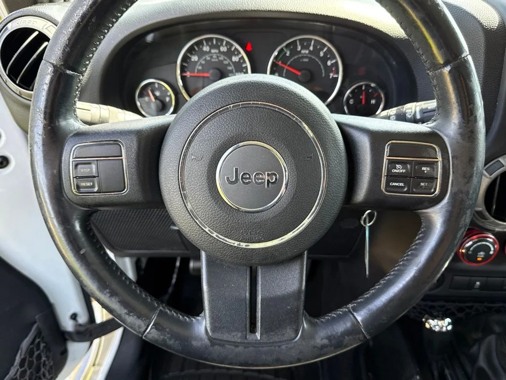 Used 2013 Bright White Jeep Unlimited Sport image 25