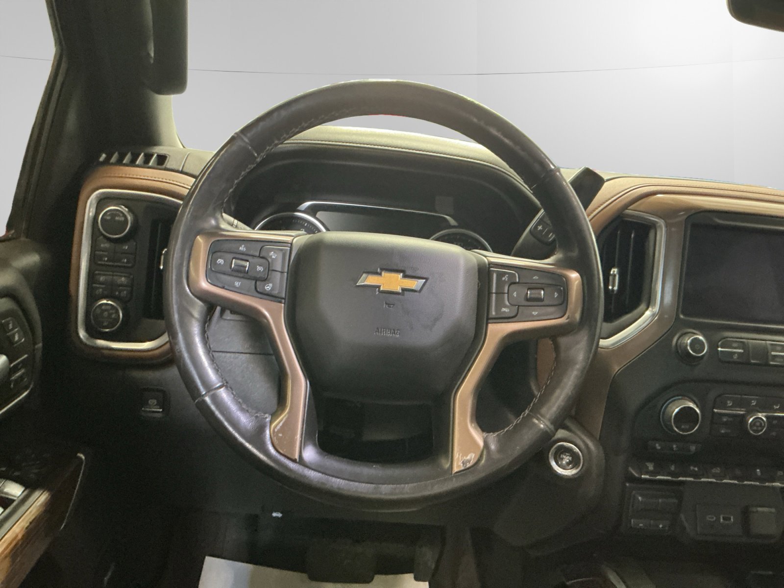 Used 2021 Blue Chevrolet High Country image 12