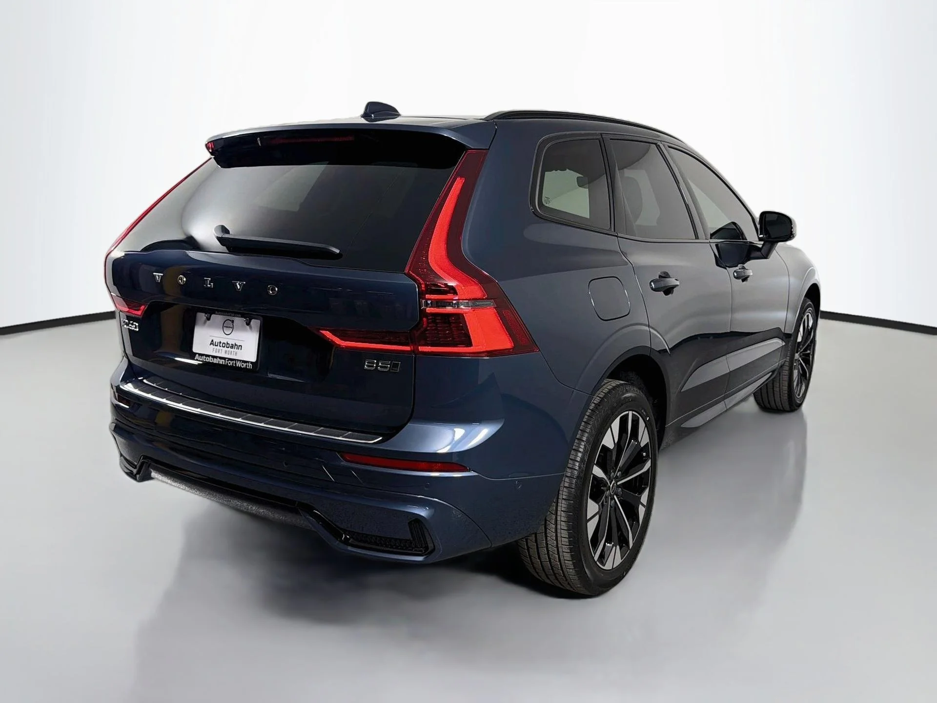 New 2027 Denim Blue Volvo Plus image 5