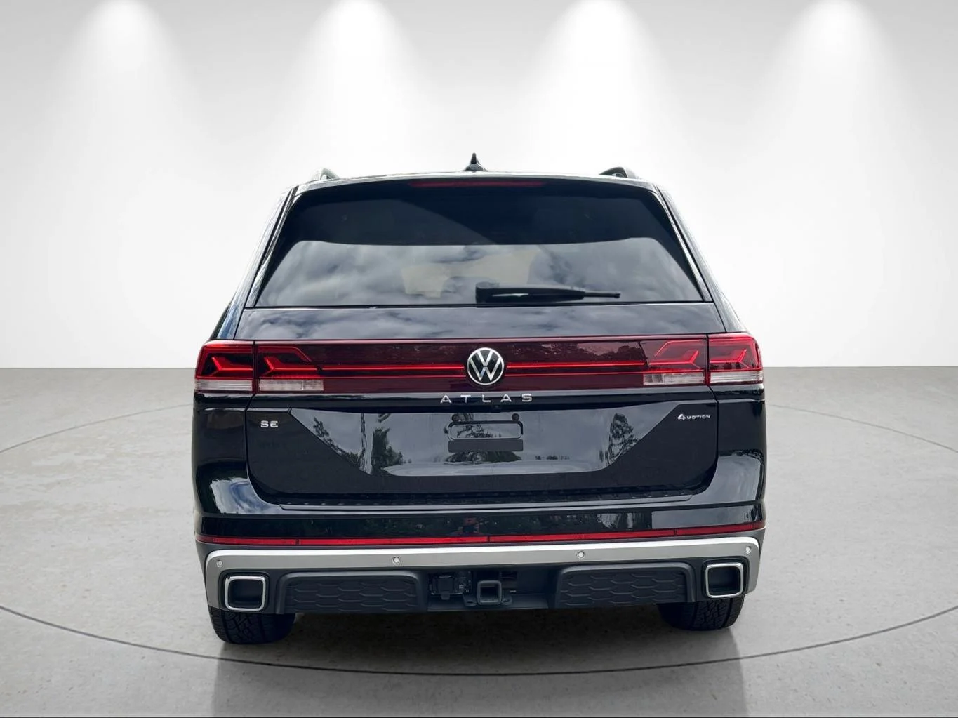 Used 2025 Deep Black Pearl Volkswagen 2.0T Peak Edition image 4