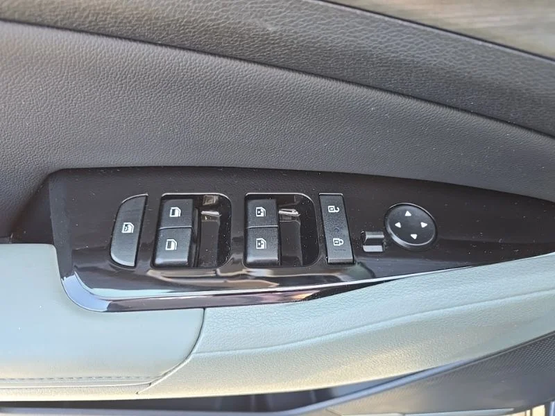 Used 2024 Gray Kia X-Line image 23