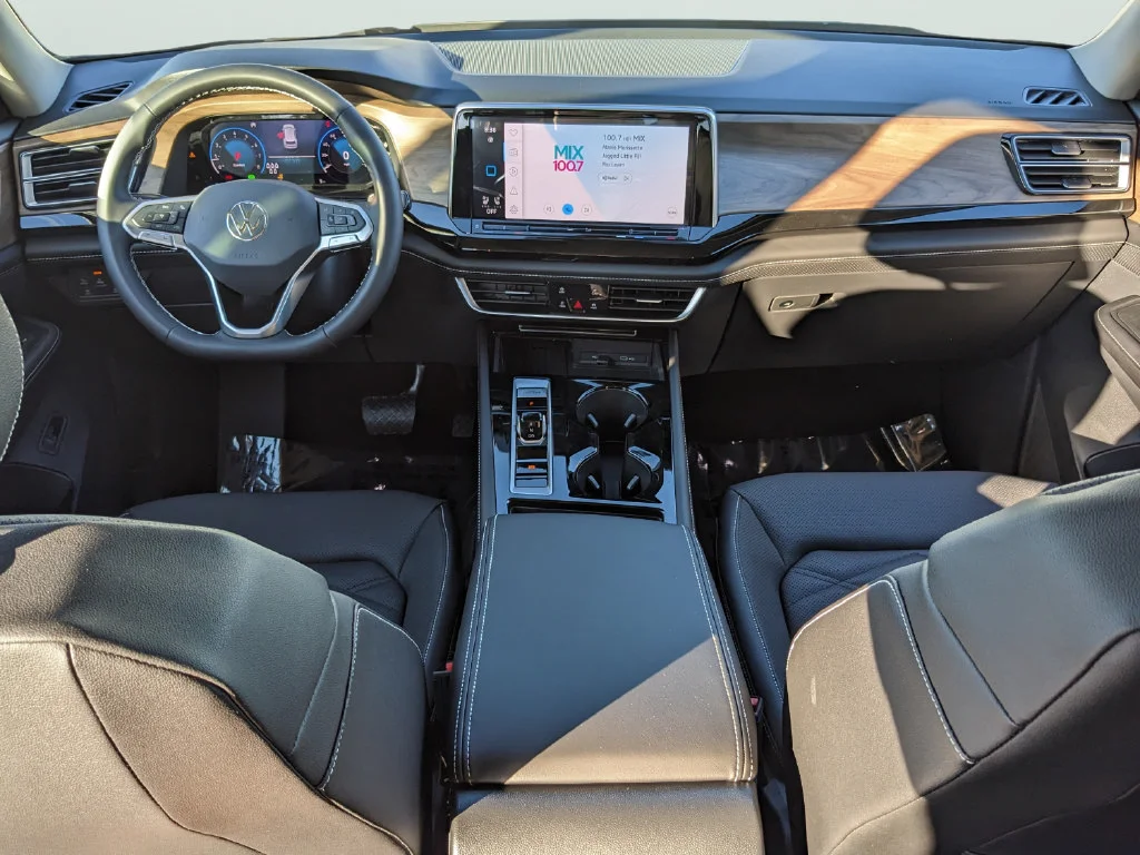 2026 Volkswagen Atlas SE w/Tech - Photo 13