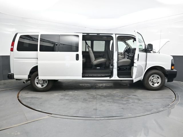 Used 2024 White Chevrolet LS image 47