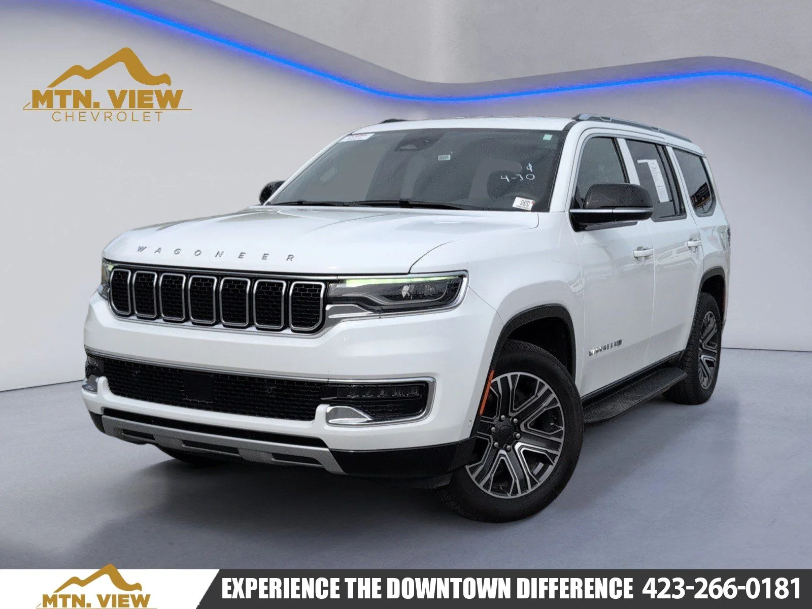White 2024 Jeep Wagoneer Series II 4WD SUV / Crossover Four-Wheel Drive