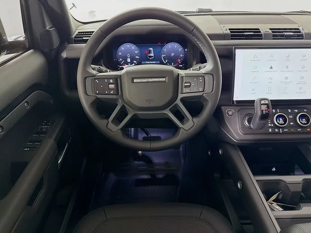 New 2026 Santorini Black Metallic Land Rover S image 25