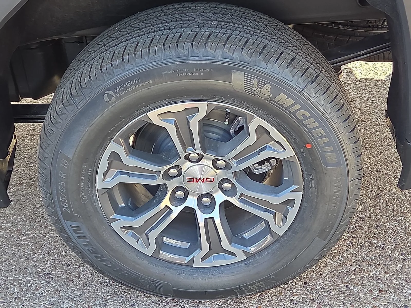 2026 GMC Sierra 1500 SLE - Photo 7