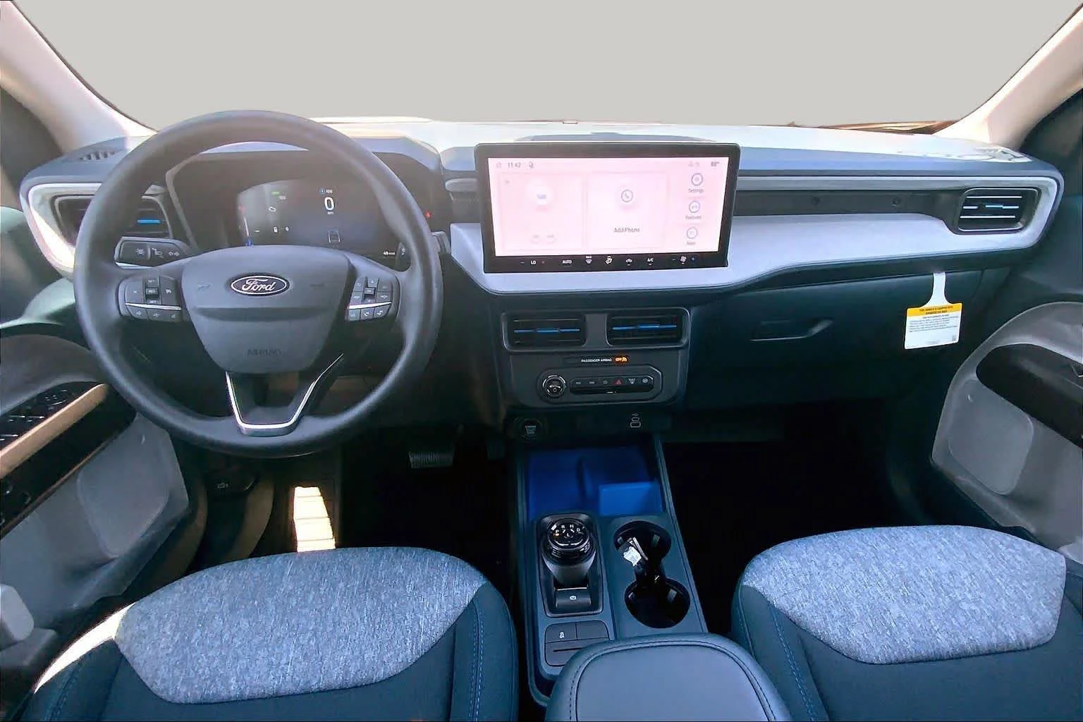 New 2026 Oxford White Ford XLT image 7
