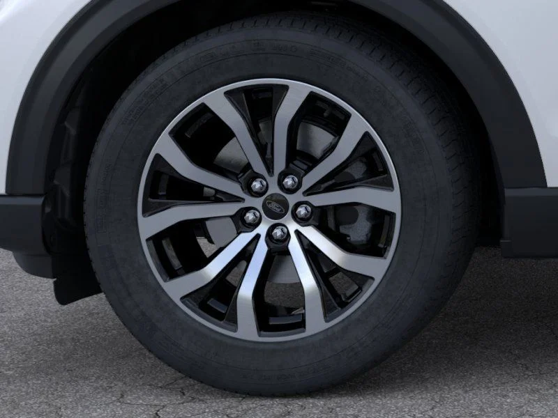 New 2026 Star White Metallic Tri-Coat Ford ST-Line image 20