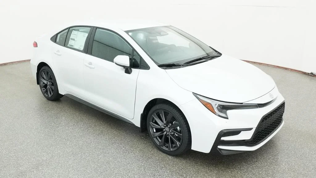 New 2026 Wind Chill Pearl Toyota SE image 17