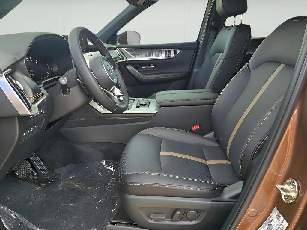 Used 2025 Melting Copper Metallic Mazda Premium Plus Package image 12
