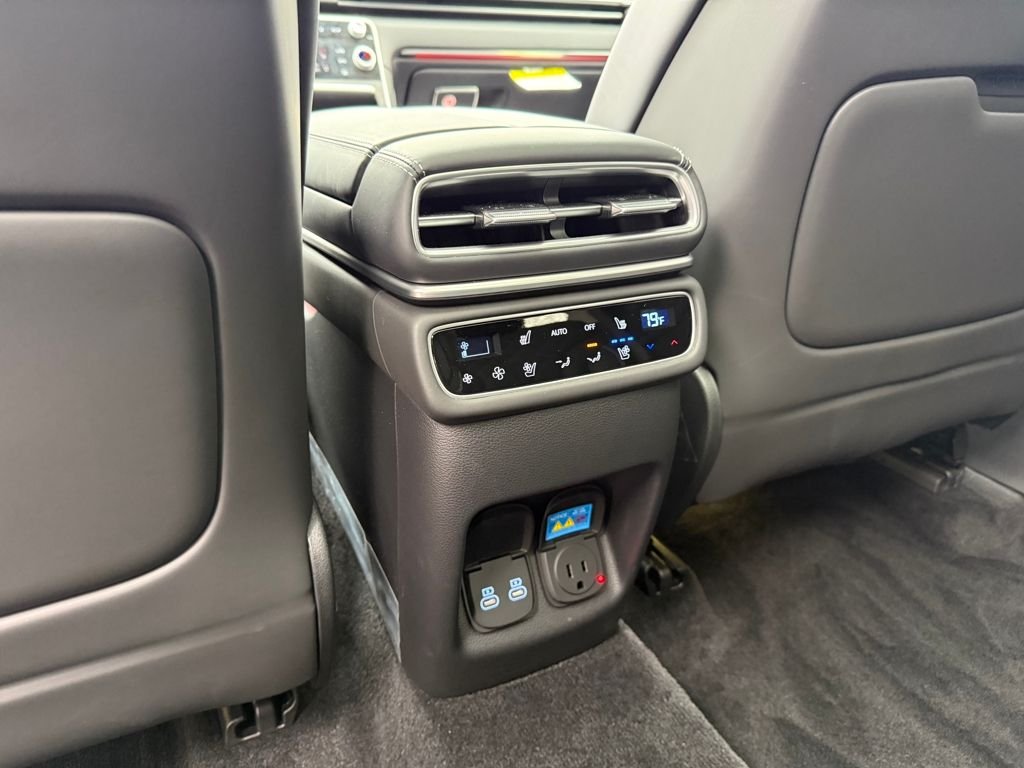 2025 GENESIS GV80 Prestige - Photo 19