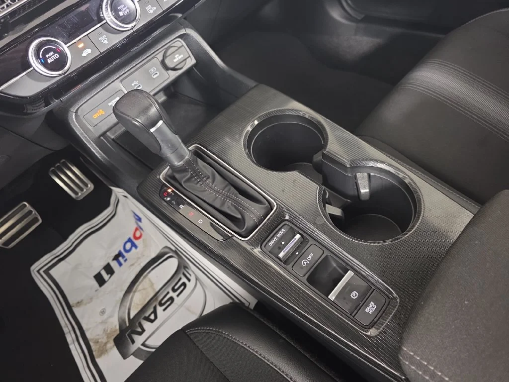 2025 Honda Civic Sport - Photo 17