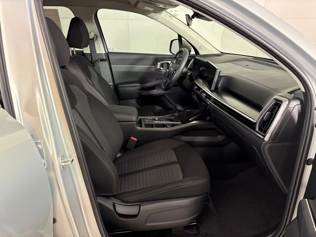 New 2026 Ivory Silver Kia LX image 15