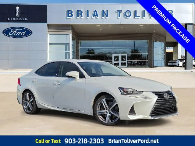 2018 Lexus IS