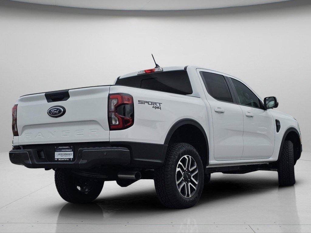 New 2026 Oxford White Ford LARIAT image 25