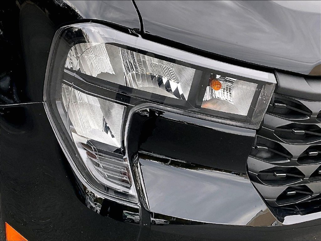Used 2026 Shadow Black Ford XLT image 32