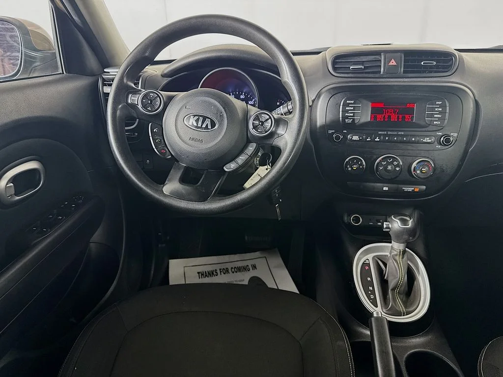 Used 2014 Brown Kia Plus image 24