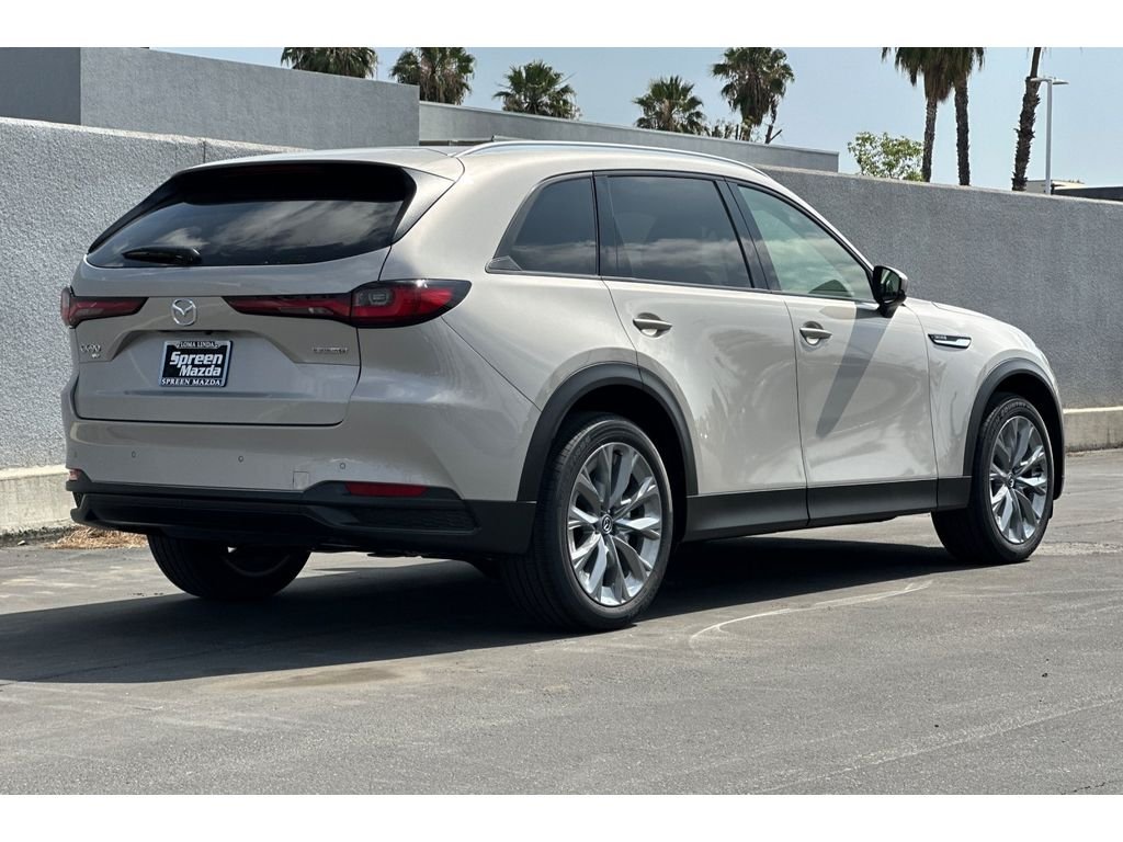 New 2026 Platinum Quartz Metallic Mazda 3.3 Turbo Preferred AWD image 5