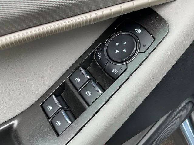 New 2026 Vapor Blue Metallic Ford Active image 17