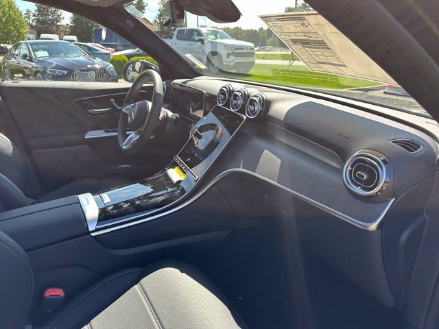 New 2027 Obsidian Black Metallic Mercedes-Benz GLC 300 image 64