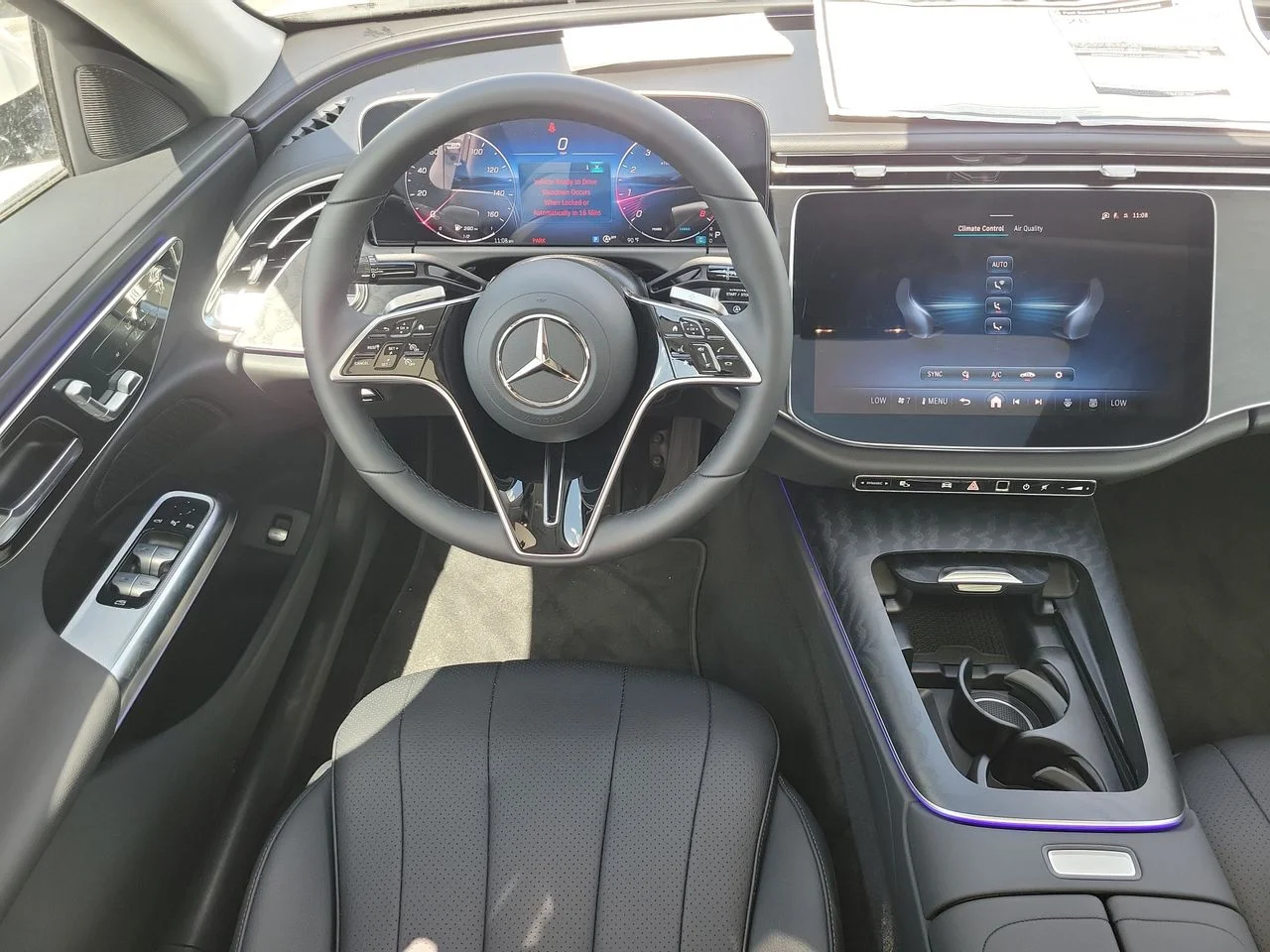 2026 Mercedes-Benz E-Class E350 - Photo 14