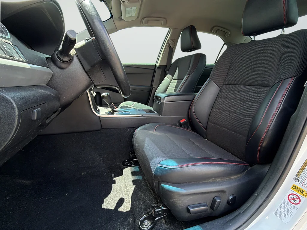 Used 2016 White Toyota SE image 10
