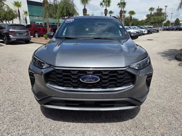 2025 Ford Escape ST-Line - Photo 17