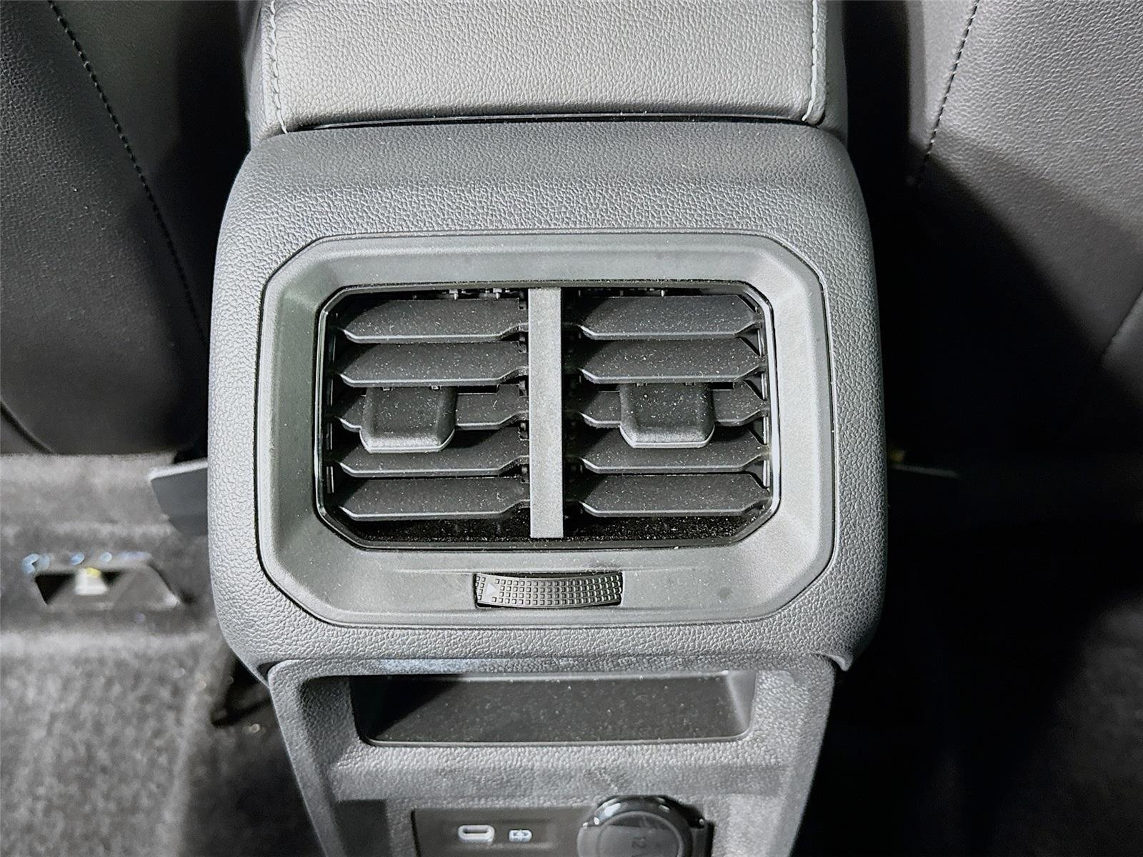 Used 2024 Gray Volkswagen SEL R-Line image 26