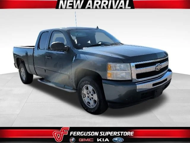 2010 Chevrolet Silverado 1500 LT Extended Cab MWB's photo