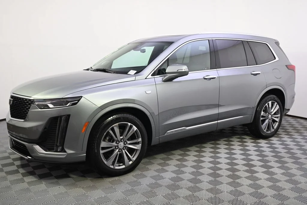 Certified 2024 Cadillac XT6 Premium Luxury with VIN 1GYKPDRS5RZ735706 for sale in Minneapolis, Minnesota