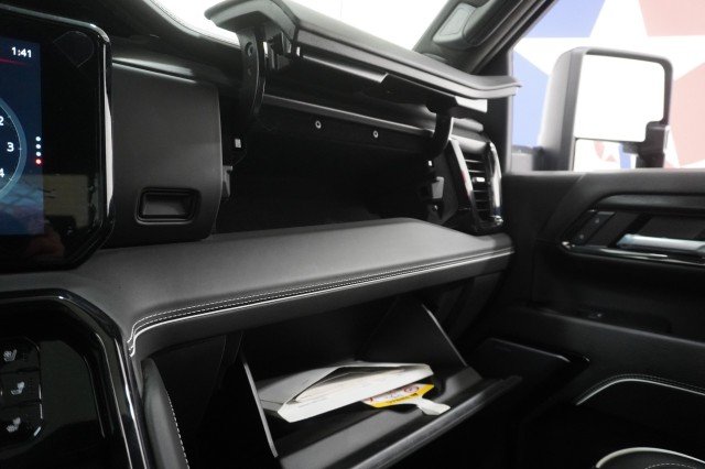 Used 2025 Onyx Black GMC AT4X image 40