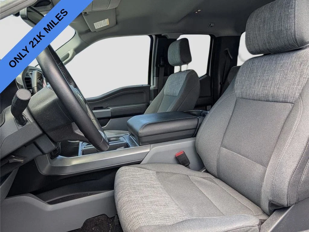 Used 2022 White Ford XLT image 13