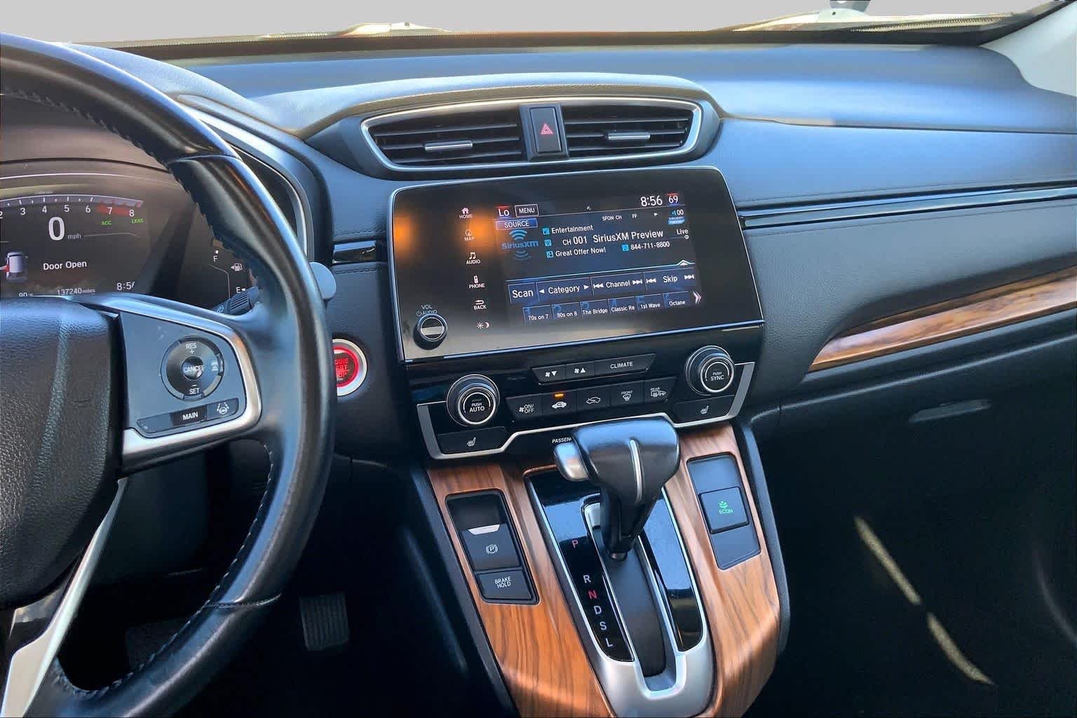 Used 2018 Basque Red Pearl II Honda Touring image 7