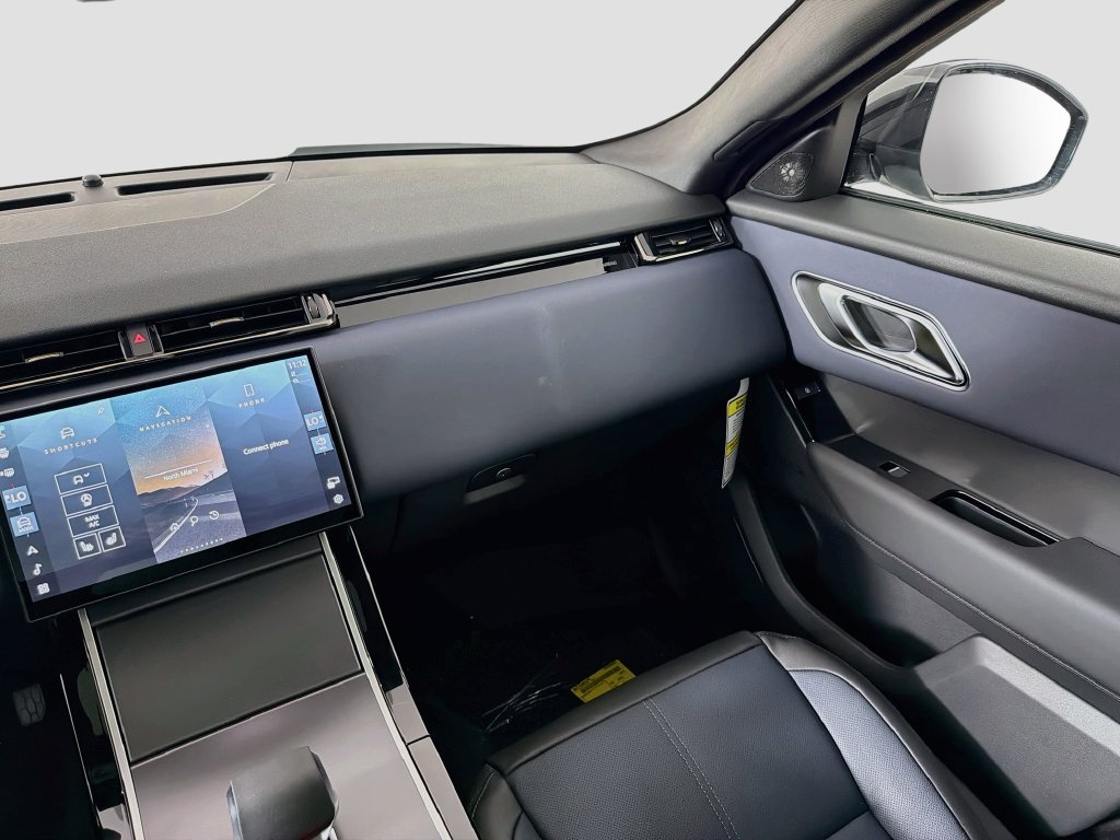 New 2026 Fuji White Land Rover S image 25