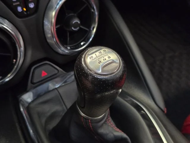 Used 2021 Black Chevrolet 2LT image 20