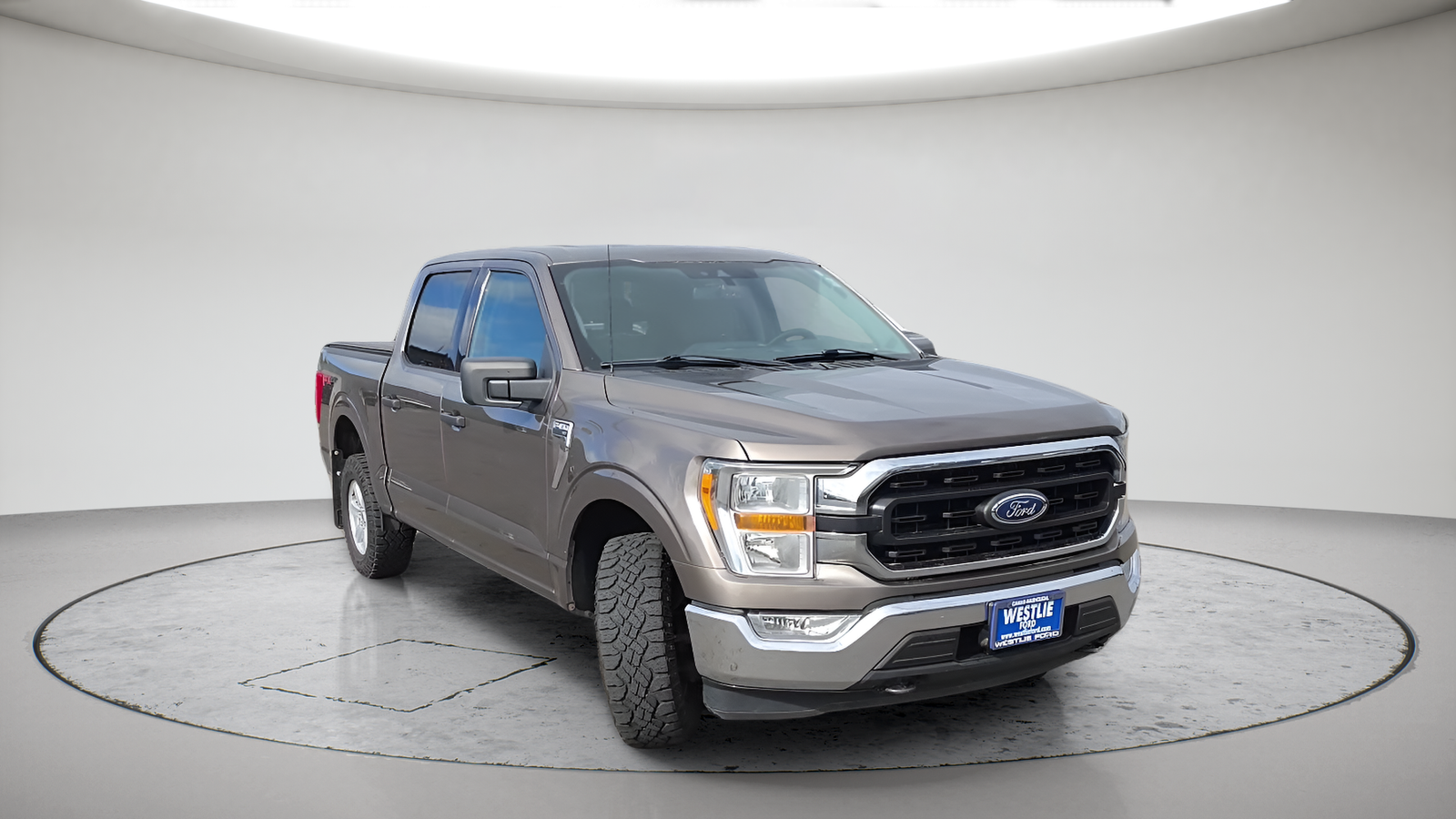 Used 2021 Stone Gray Metallic Ford XLT image 3